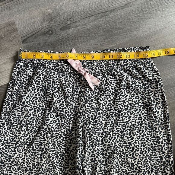 Victoria’s Secret Leopard Pajama Pants Black White Medium Pink Tie - Picture 7 of 11